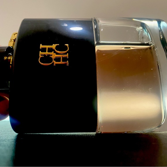 Carolina Herrera CH Men Prive Eau de Toilette Spray for Men 100ml - Picture 7 of 7